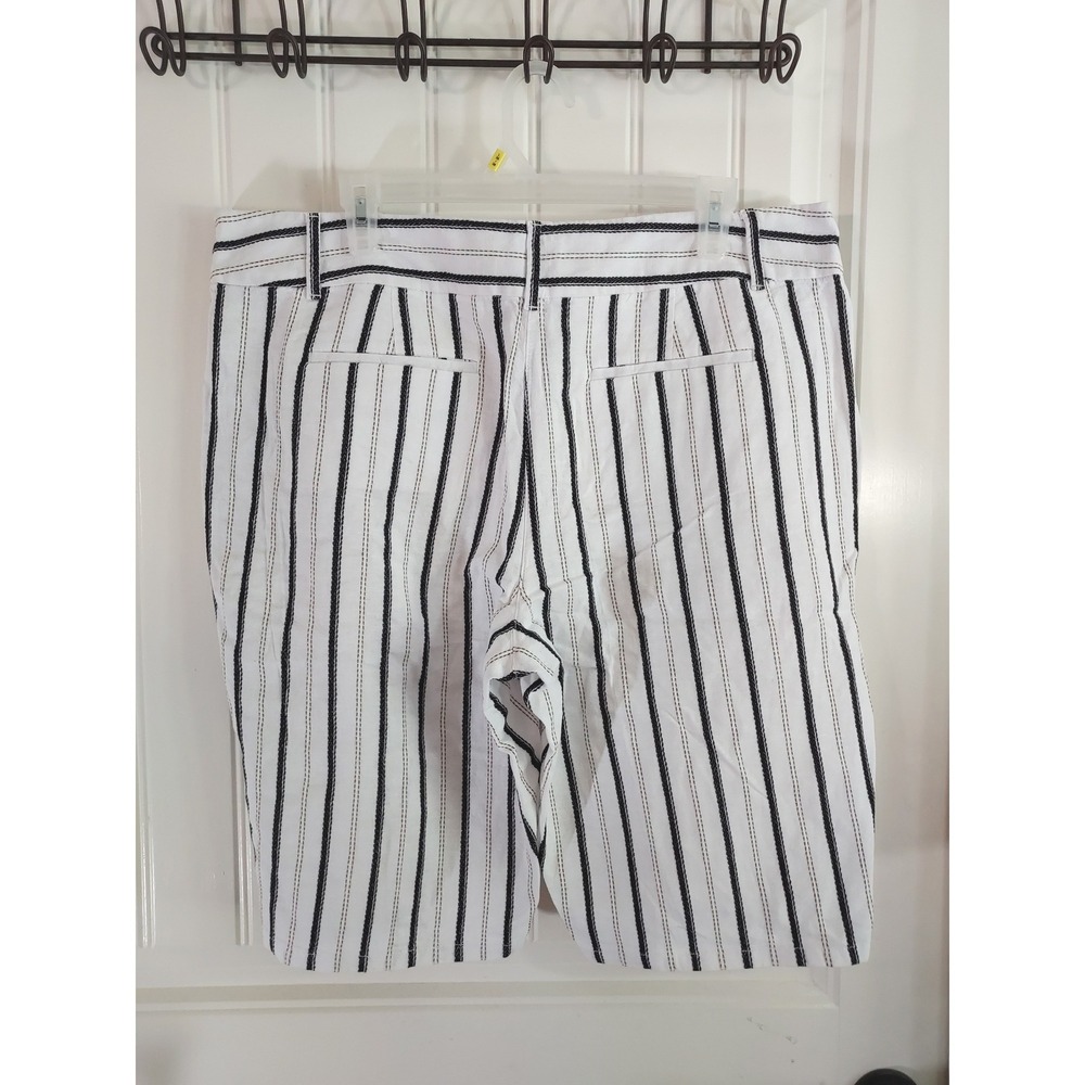 LOFT Outlet Skinny Bermuda Shorts Womens 14 White Black Striped Linen Blend - Picture 4 of 8